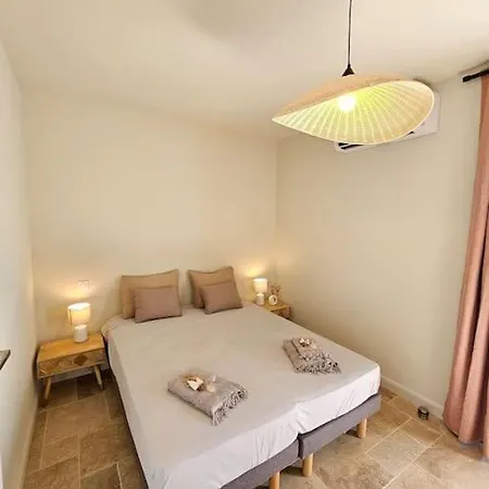 Prestige Avec Piscine - Dans Les Hauteurs De Villa Bastia (Corsica)