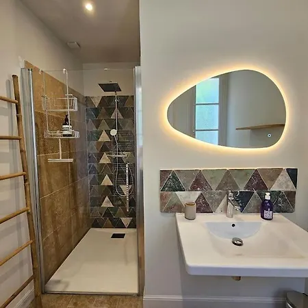 Prestige Avec Piscine - Dans Les Hauteurs De Villa Bastia (Corsica)