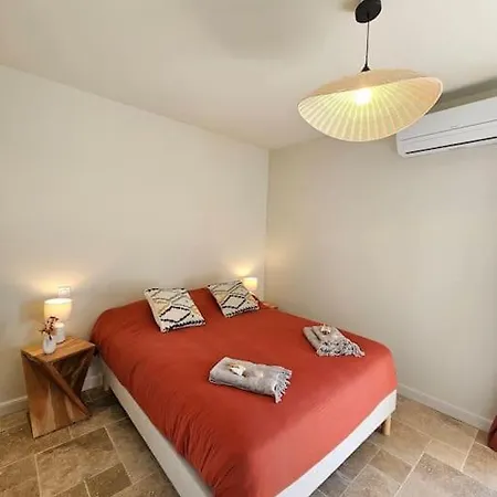 Prestige Avec Piscine - Dans Les Hauteurs De