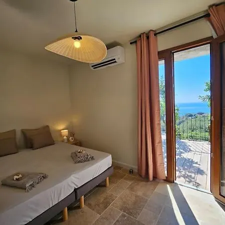 Prestige Avec Piscine - Dans Les Hauteurs De Bastia *