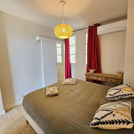 Prestige Avec Piscine - Dans Les Hauteurs De