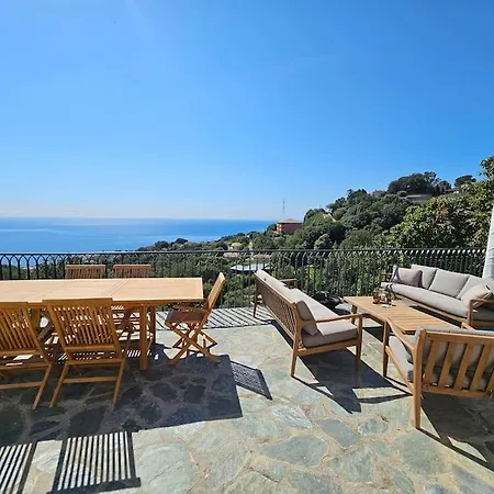 Prestige Avec Piscine - Dans Les Hauteurs De Bastia * Bastia (Corsica)