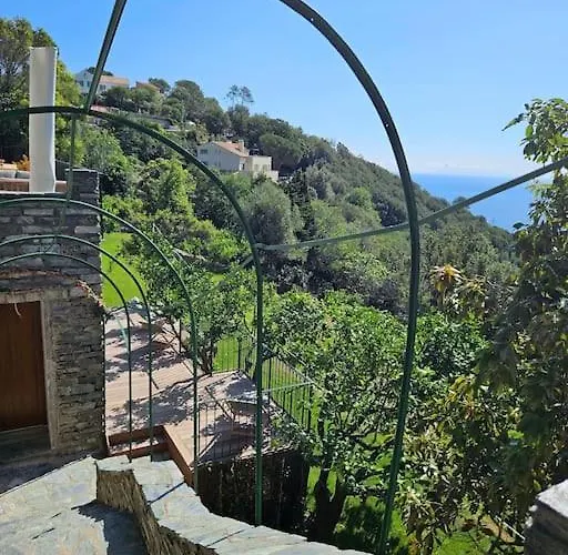 Prestige Avec Piscine - Dans Les Hauteurs De וילה